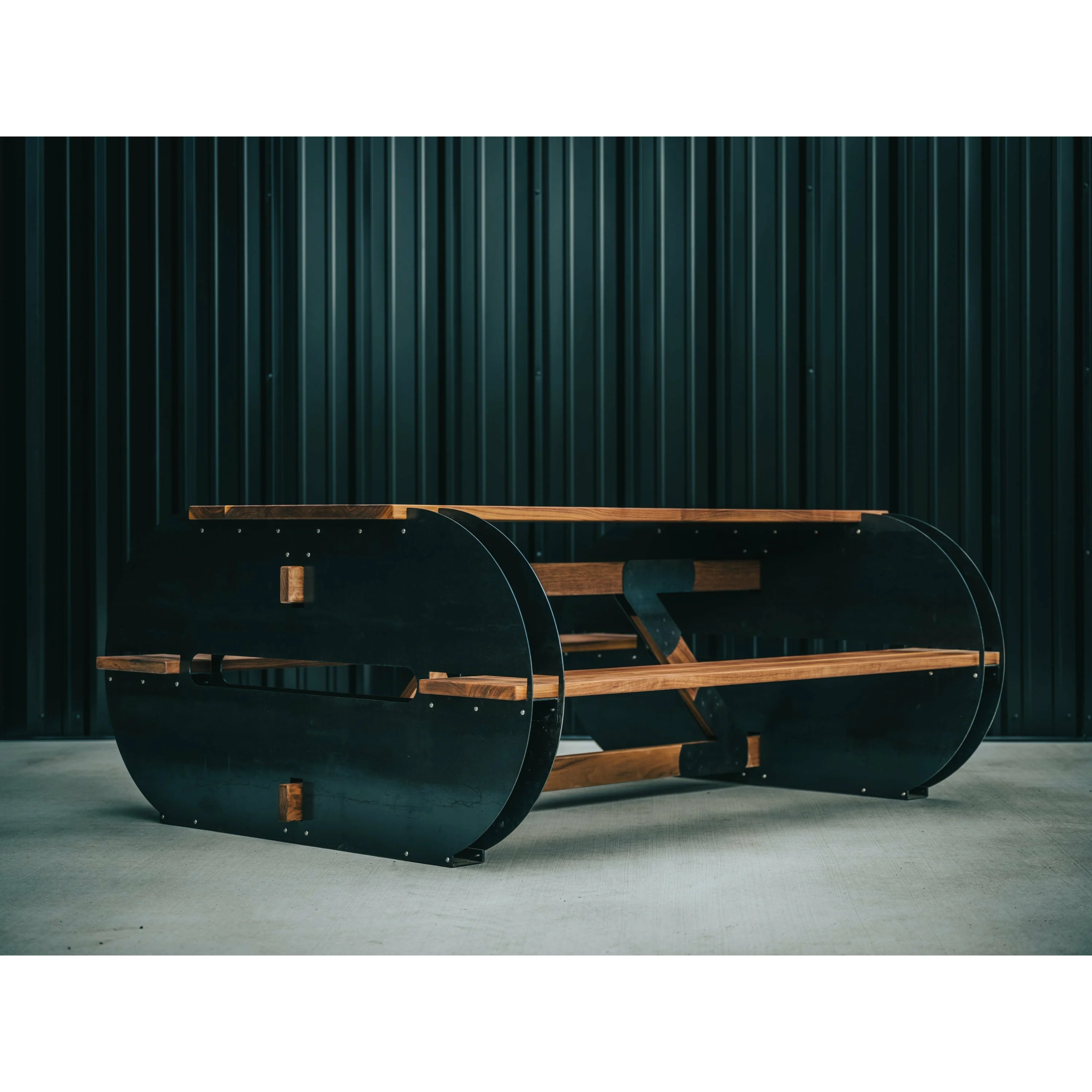 Maria Picnic Table - Image 14